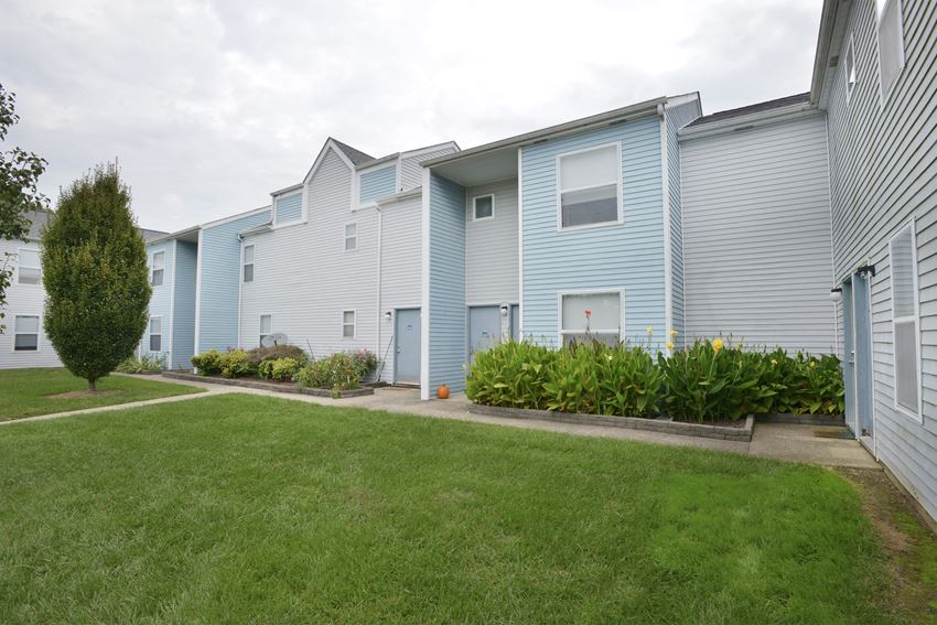 450 On Keeneland Apartments, 450 N. Keeneland Drive, Richmond, KY